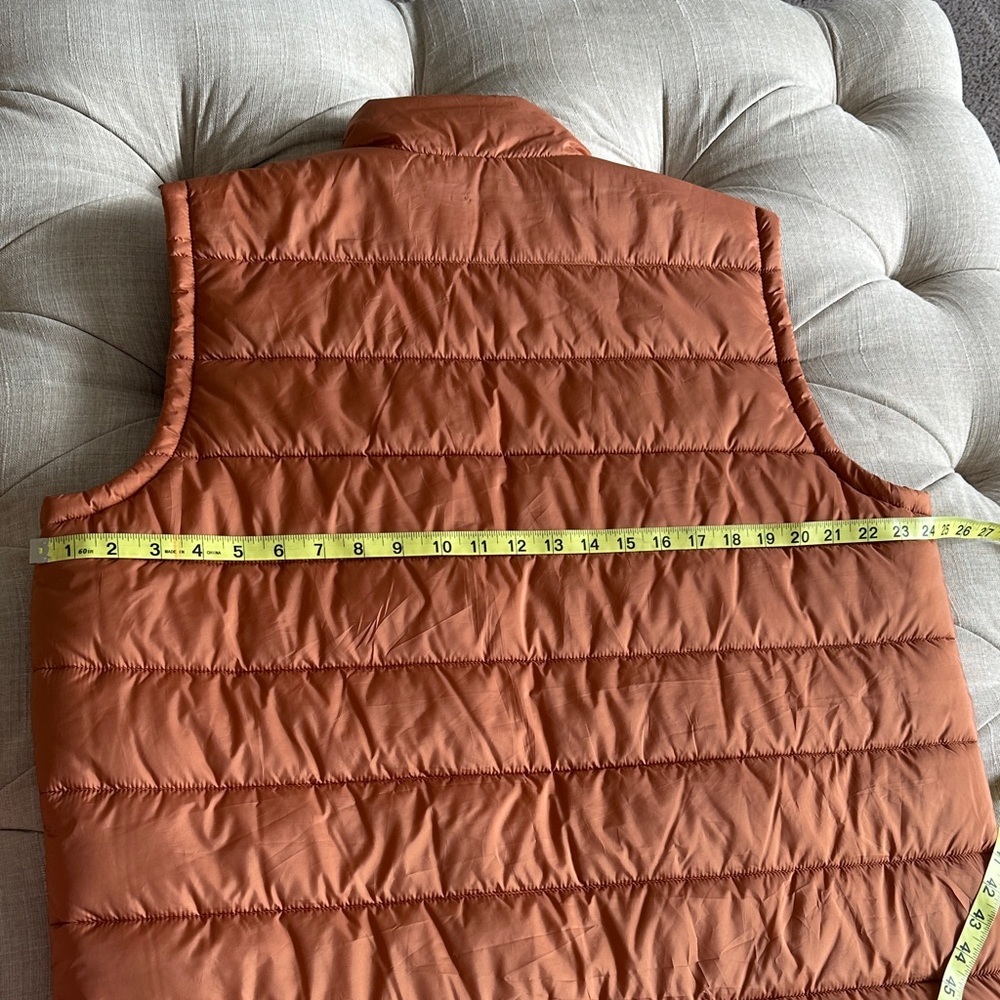 Michael Kors Copper Puffer Vest - Picture 8 of 10